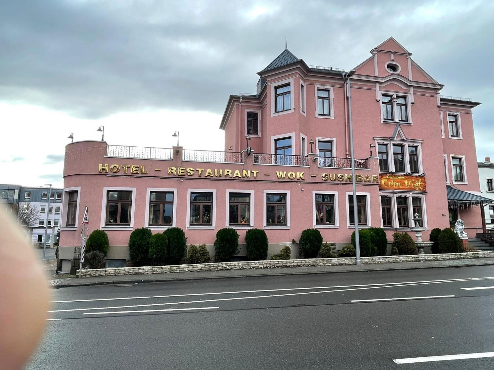 Hotel Com Viet Oschatz エクステリア 写真